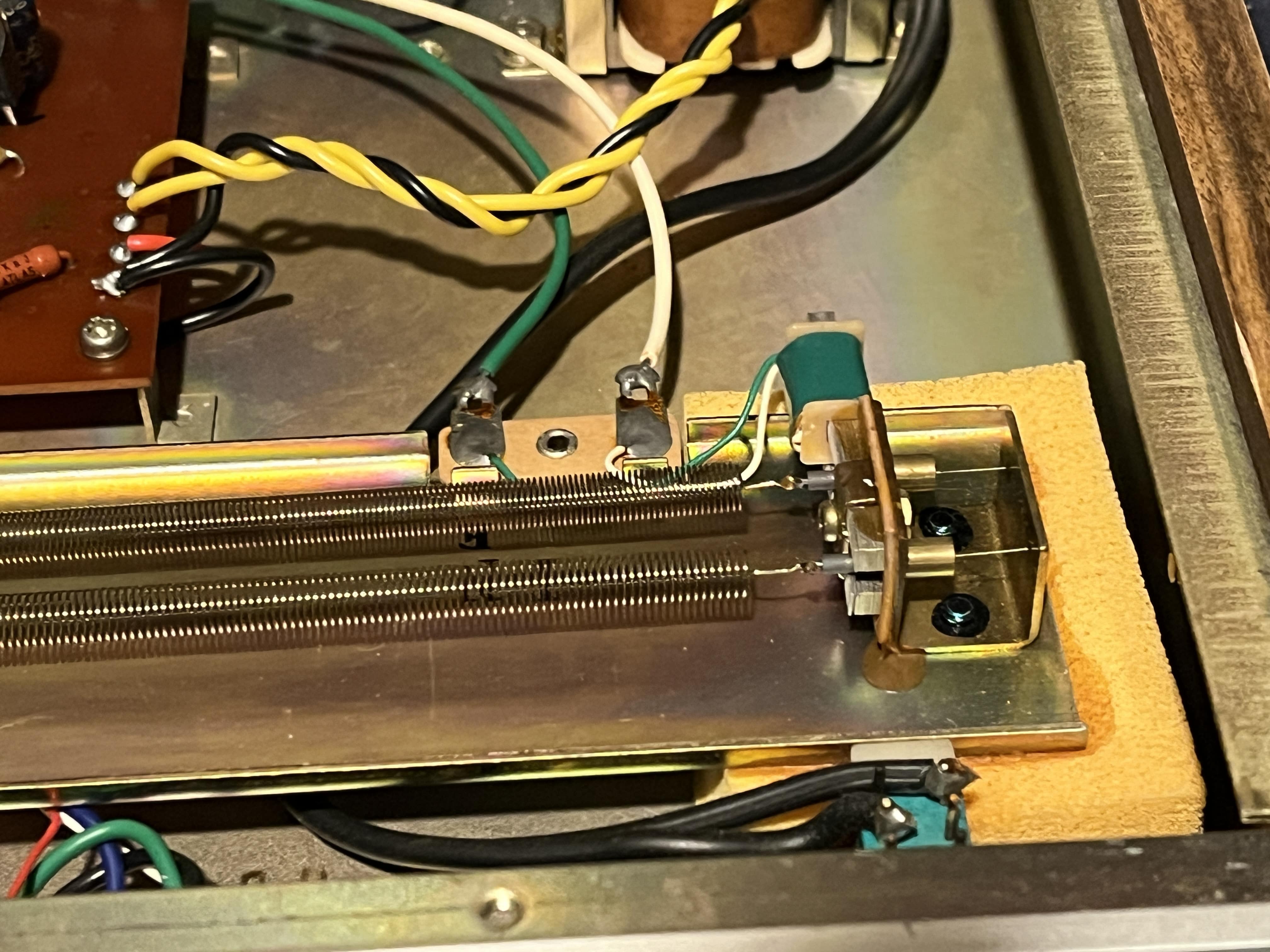 1977-78 Hawk Hr-15 Echo Spring Reverb restoration gallery – Guitar