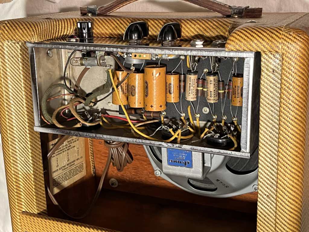 Vintage 1953 Wide Panel Fender Princeton 5C2 capacitors