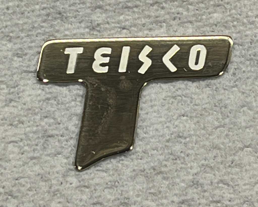 Teisco 73r emblem badge