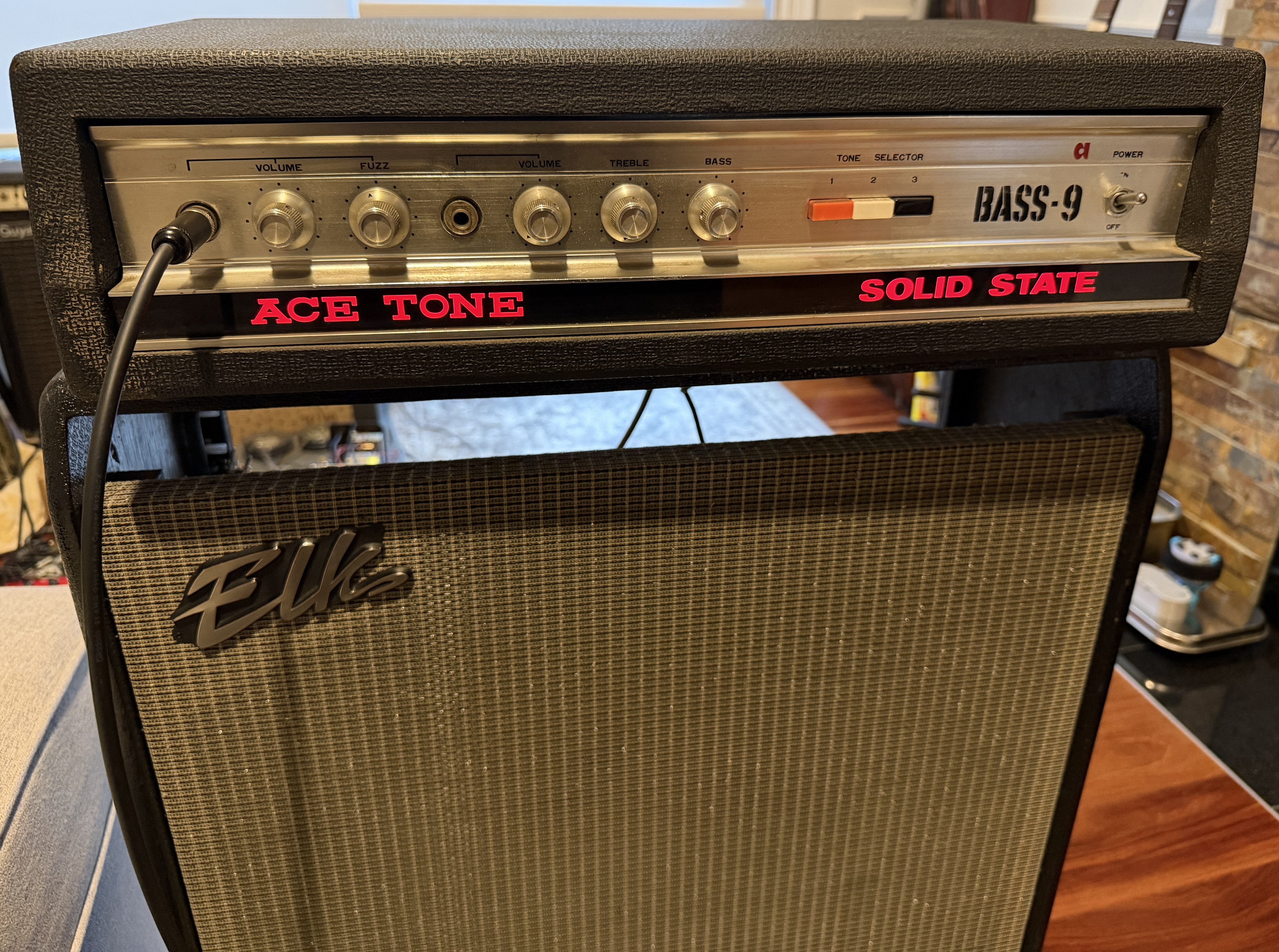 1975 Ace Tone BASS-9 (B-9A) 70w rms bass amp with fuzz restoration